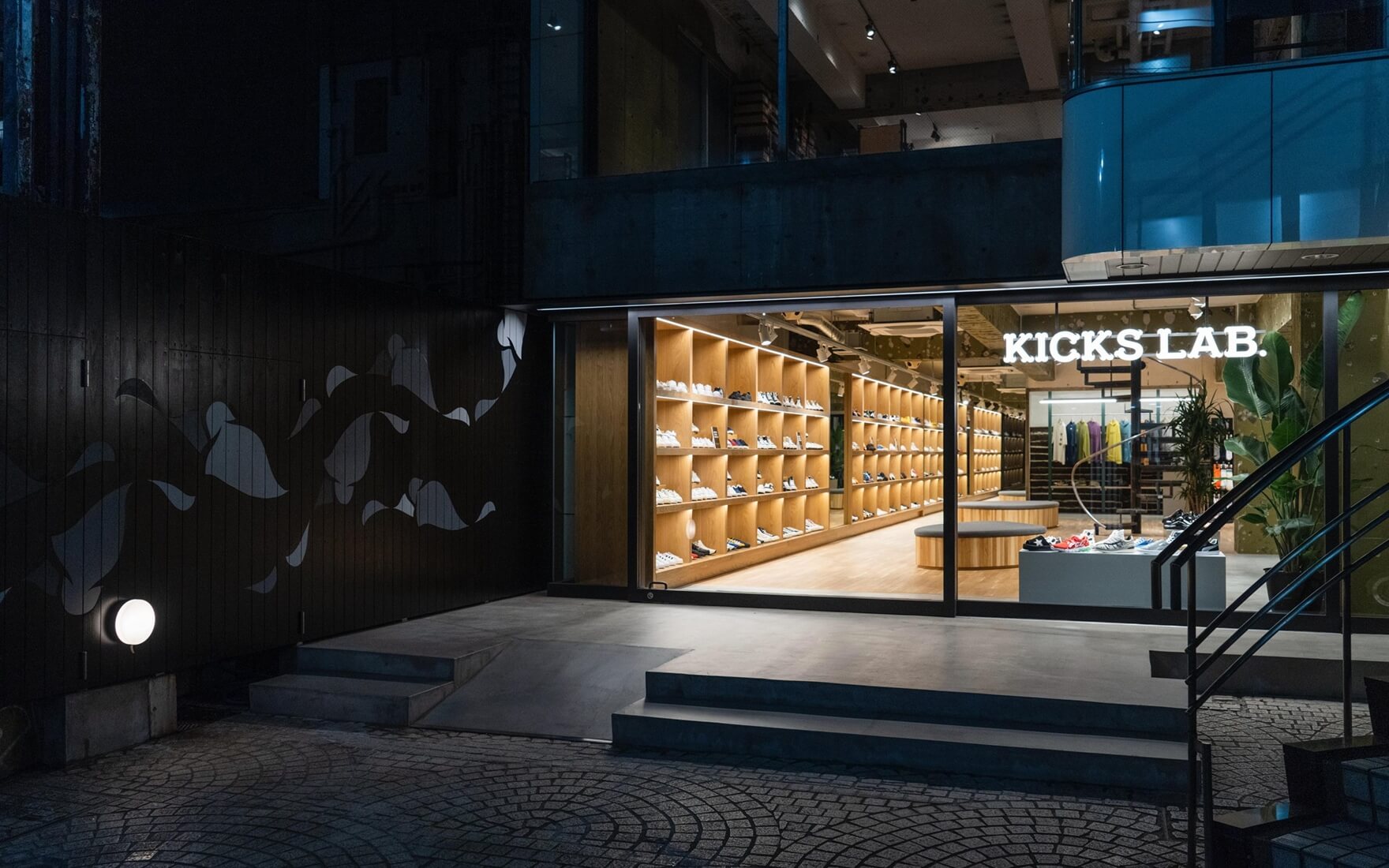 KICKS LAB.REAL SHOP