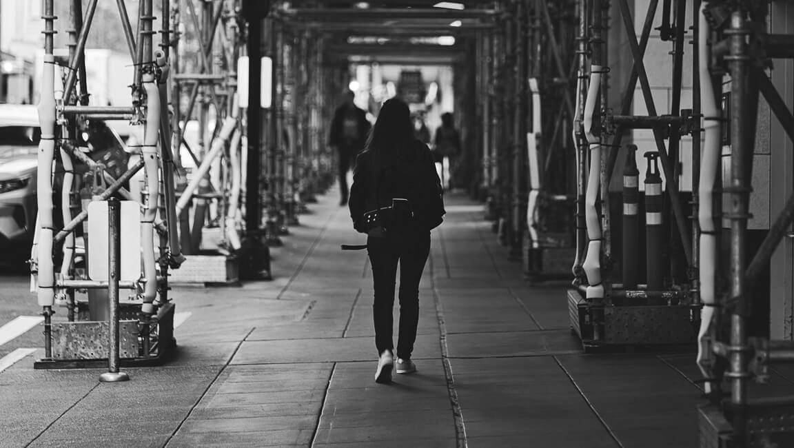 WALKING YOUR LIFE with SNEAKER.