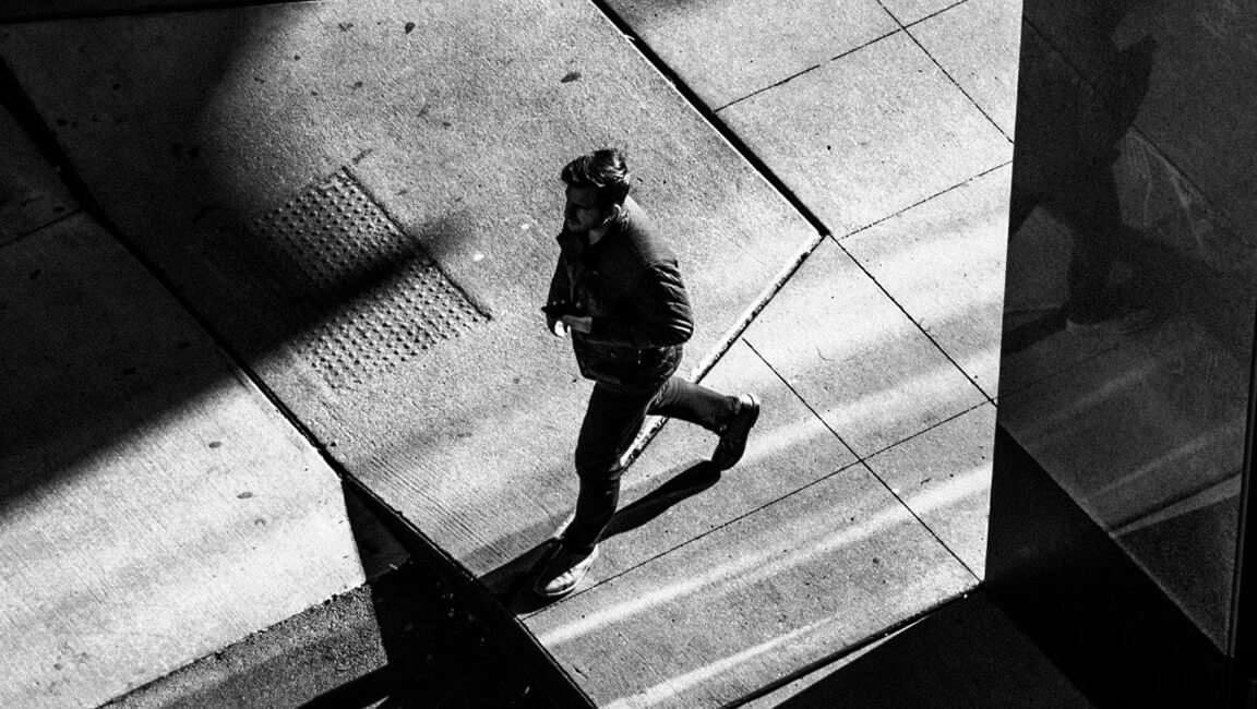 WALKING YOUR LIFE with SNEAKER.