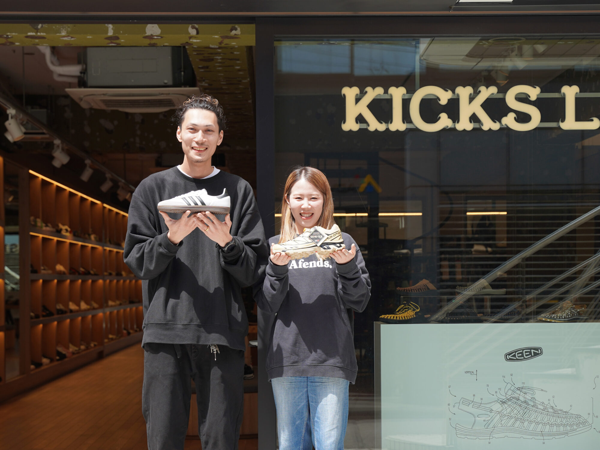 販売アシスタント